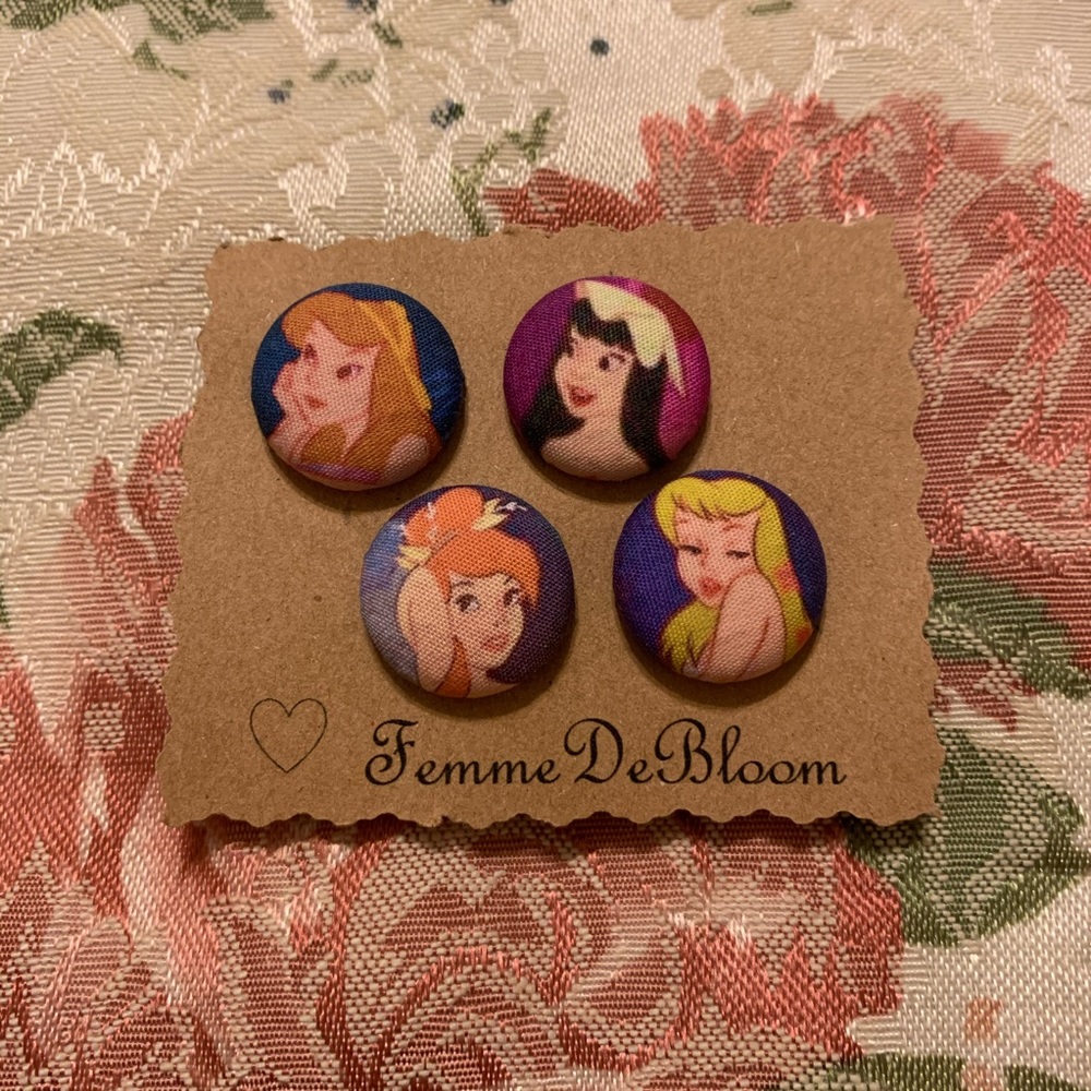Disney Peter Pan Mermaid Lagoon Earrings